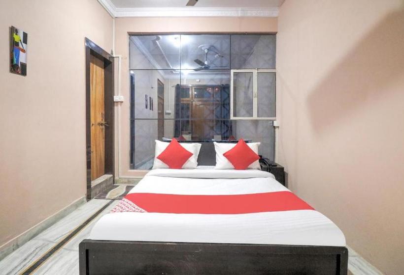 בית מלון כפרי Oyo 78411 The Luxury Living