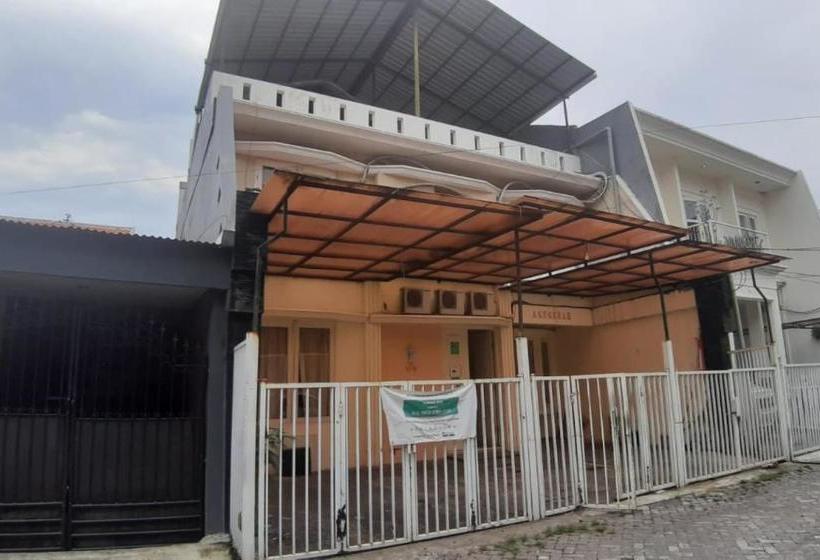 Hotel Oyo 90231 Anugrah Syariah