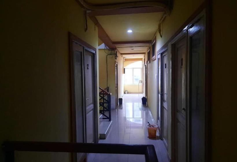 Hotel Oyo 90231 Anugrah Syariah