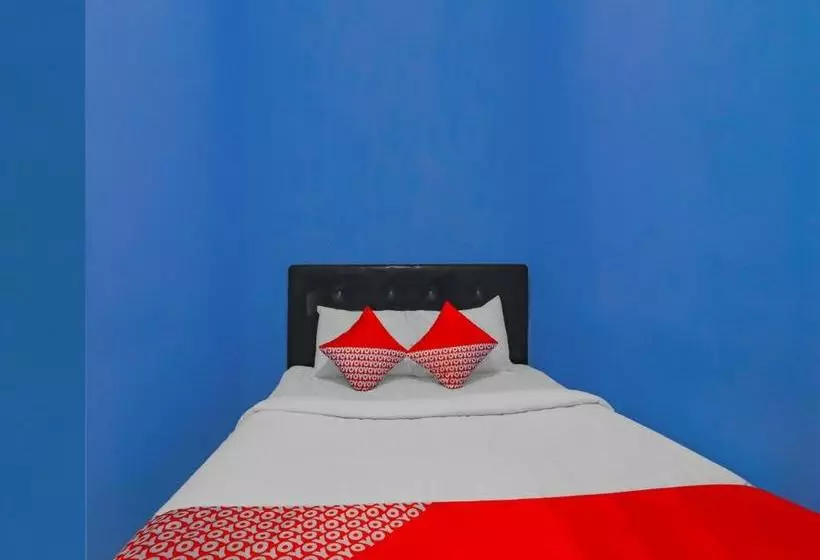 Hotelli Oyo 90255 Villa Cipendawa Md28 Cianjur