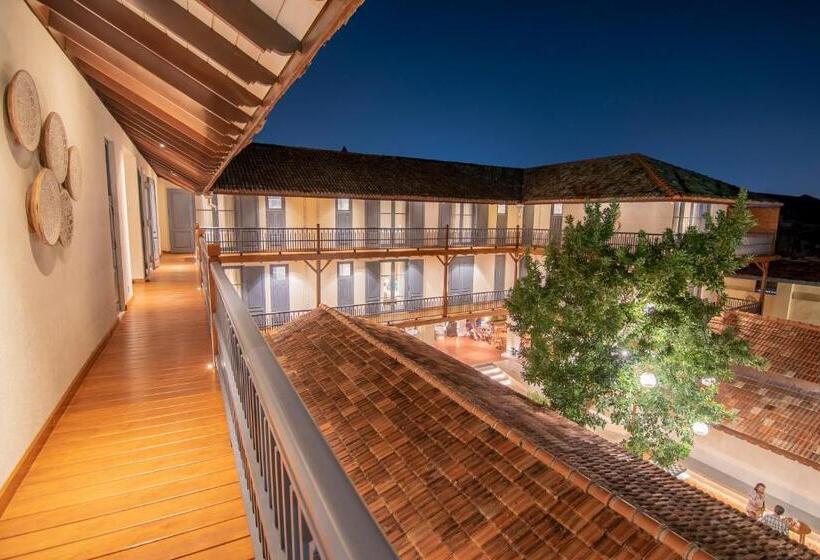 فندق The Merchant