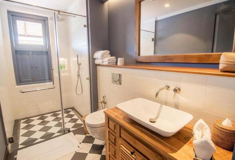 فندق The Merchant