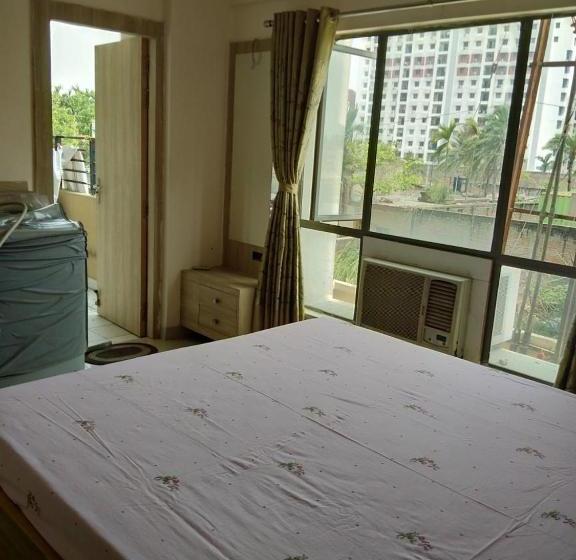 פנסיון Smart Airport Couple Friendly Guset House