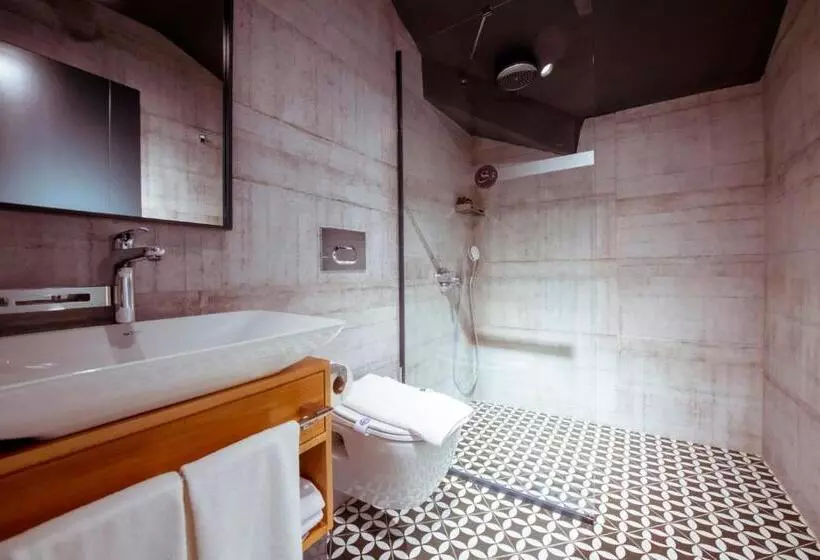 S3 King Residence