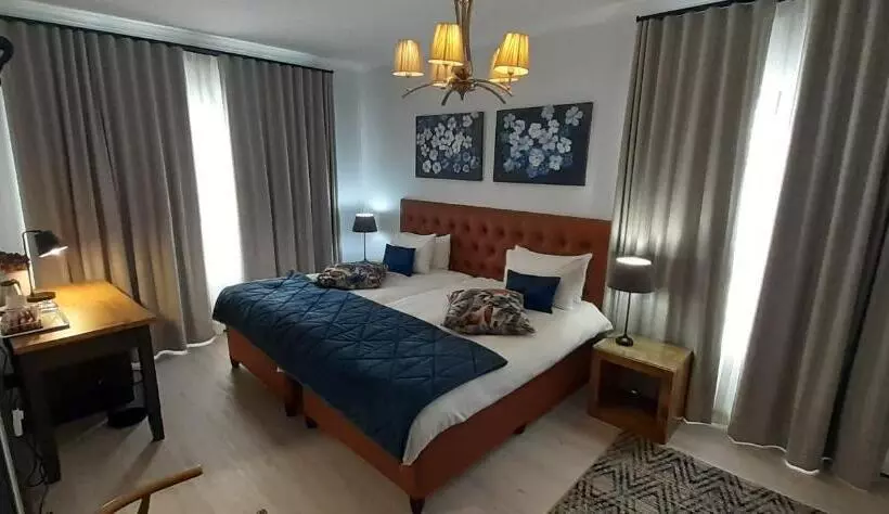 تختخواب و صبحانه Guesthouse Indongo Swakopmund