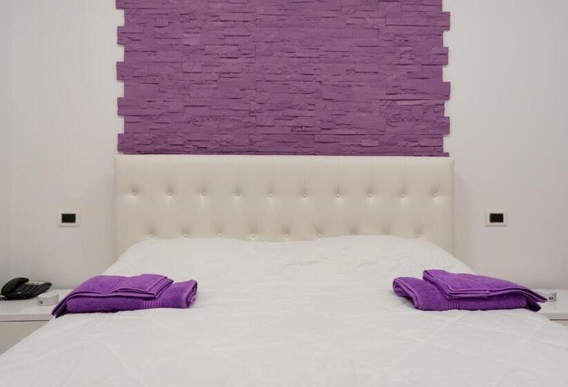 تختخواب و صبحانه Royal Central Room