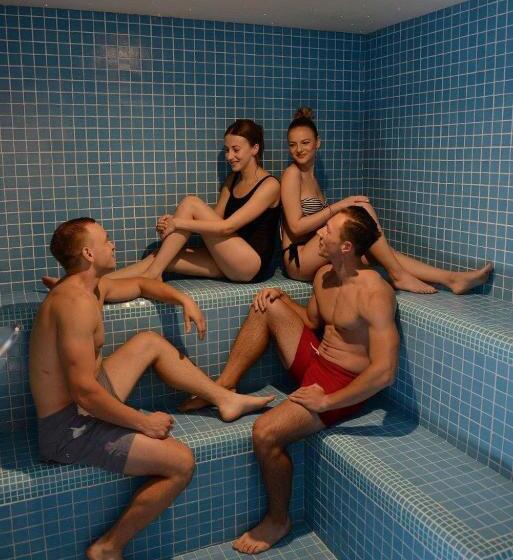 هتل Aquarius Boutique