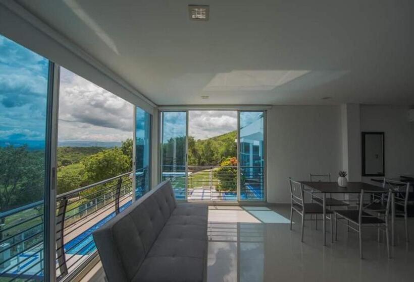 Otel Campestre La Montaña