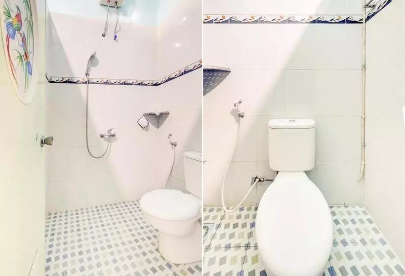 ホテル Hp Residence Mitra Reddoorz Near Alun Alun Kediri