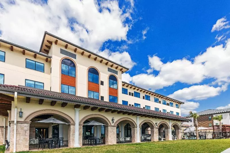 Hotelli Indigo Spring   Woodlands Area, An Ihg