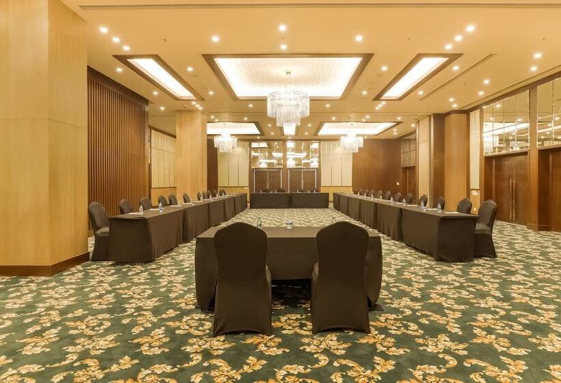 Lemon Tree Hotel, Aligarh