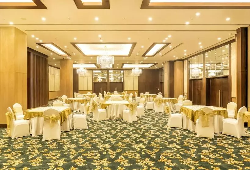 Lemon Tree Hotel, Aligarh