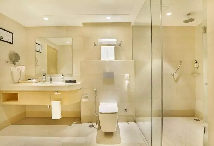 Lemon Tree Hotel, Aligarh