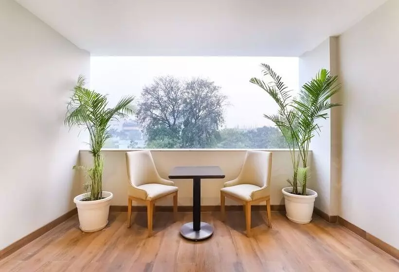 Lemon Tree Hotel, Aligarh