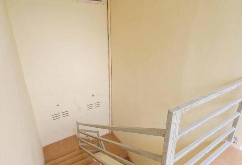 فندق Madinah House Syariah Mitra Reddoorz