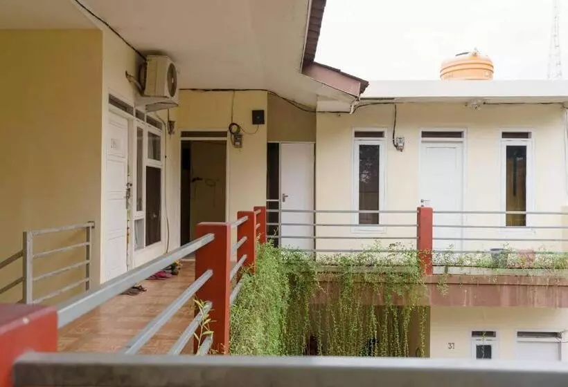 هتل Madinah House Syariah Mitra Reddoorz