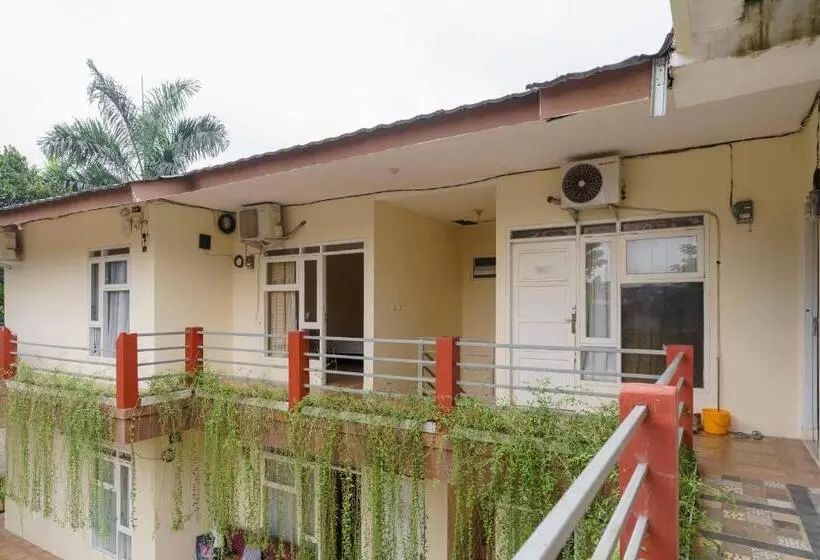 هتل Madinah House Syariah Mitra Reddoorz