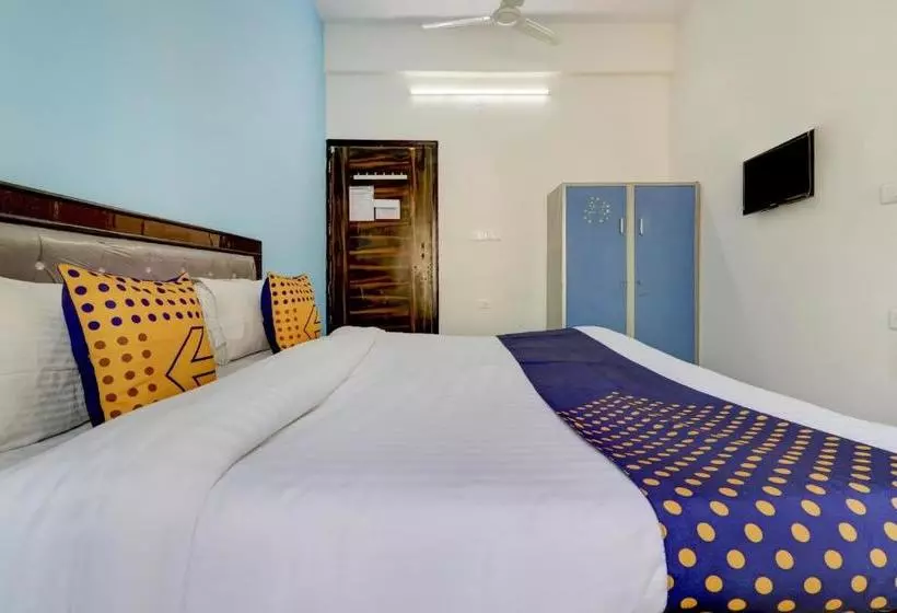 هتل Spot On 77952 Gs Guest House