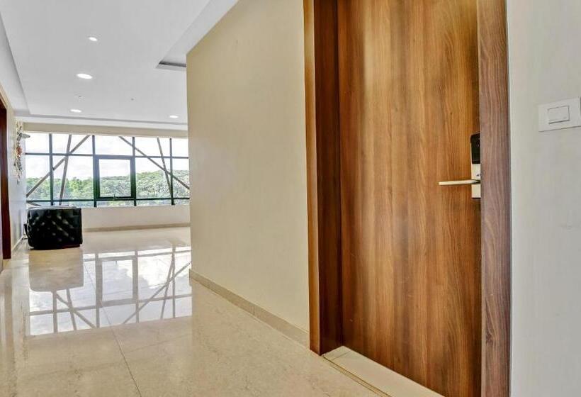 ホテル Treebo Punarnava Bypass Road