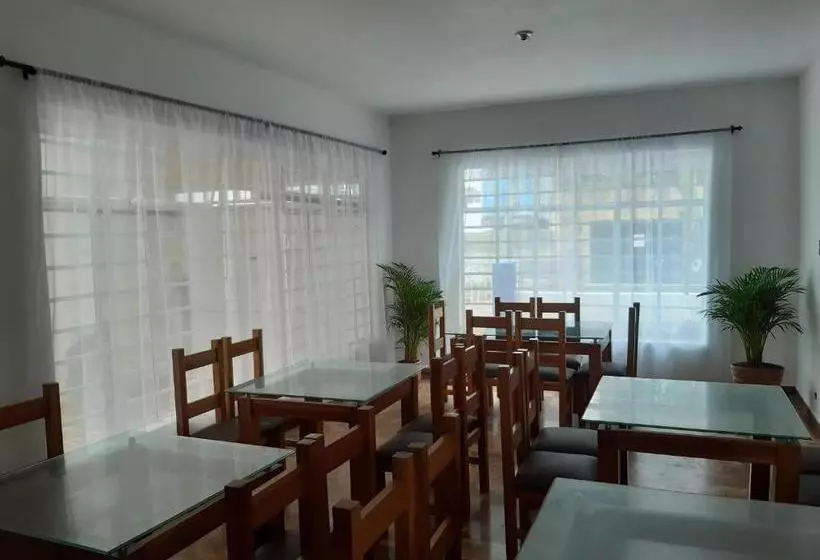 ペンション Granada,s Home