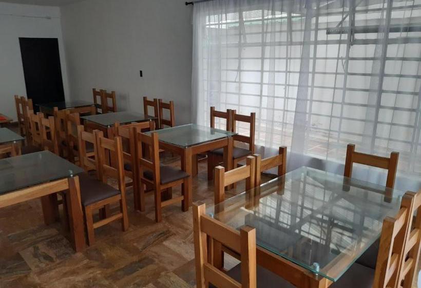 Pensão Granada,s Home