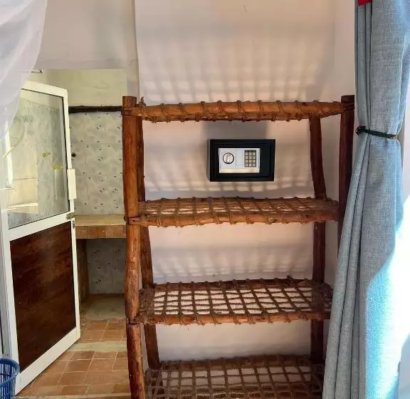 ペンション Homeland Swahili Lodge Nungwi Backpacker Apartments Budget
