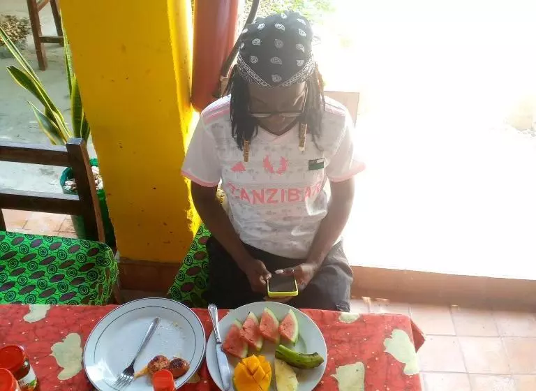 ペンション Homeland Swahili Lodge Nungwi Backpacker Apartments Budget