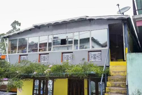 ペンション Oyo 77892 Palani Cottage Stays H Moca