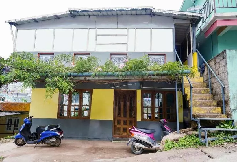 ペンション Oyo 77892 Palani Cottage Stays H Moca
