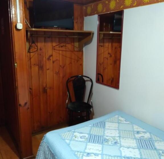 هاستل Hostal Gomero