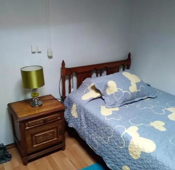 هاستل Hostal Gomero