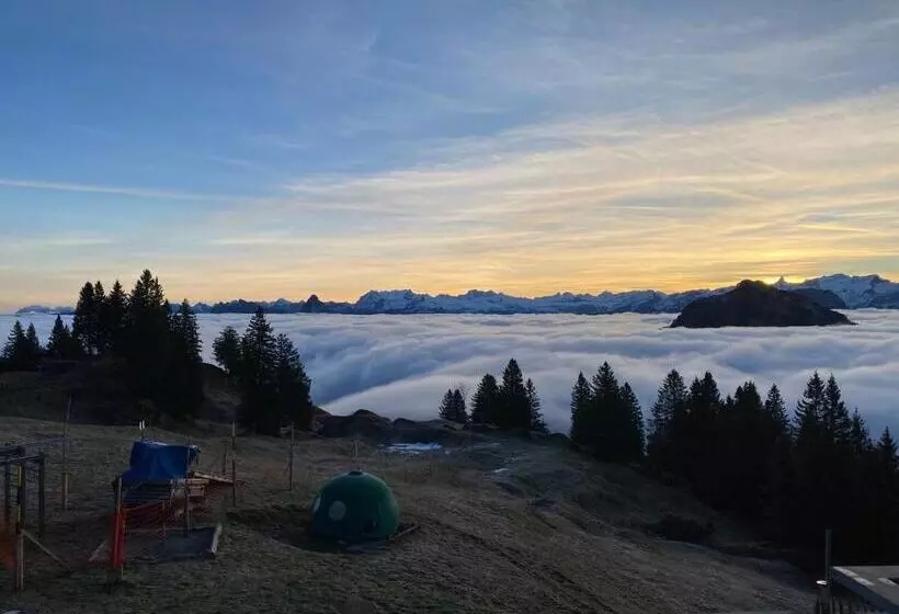 Retkeilymaja Berggasthaus Rigi Burggeist