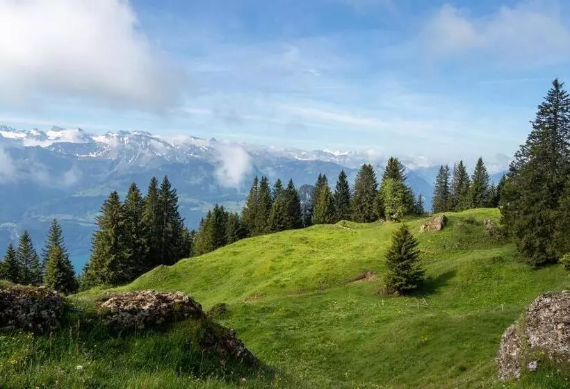Retkeilymaja Berggasthaus Rigi Burggeist