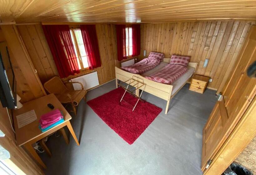 فندق صغير Berggasthaus Rigi Burggeist