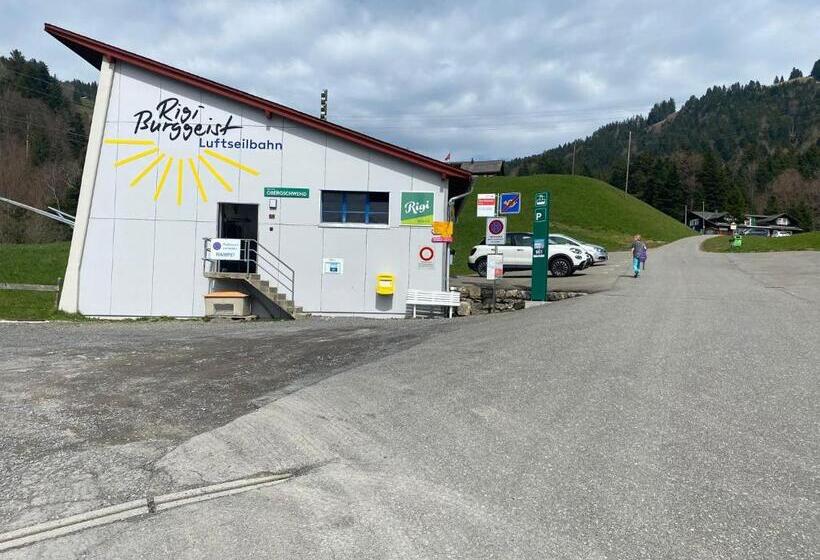 فندق صغير Berggasthaus Rigi Burggeist