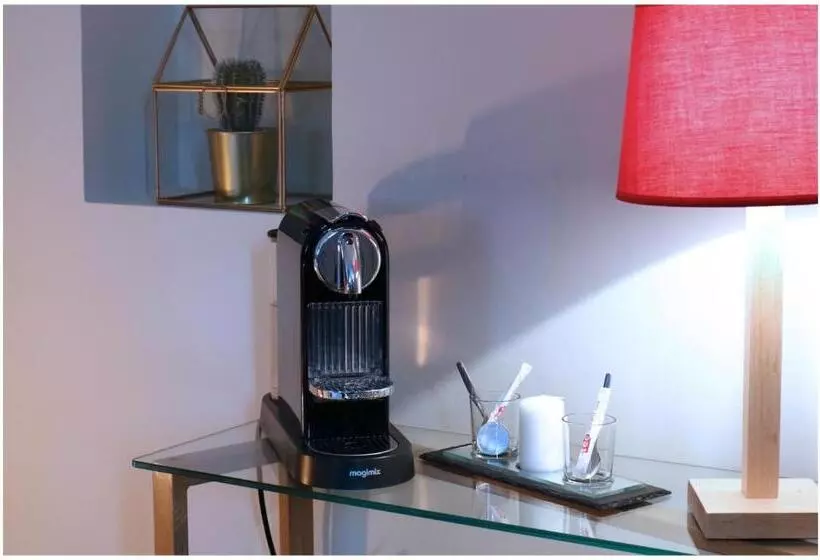 Aamiaismajoitus (B&B) Les Sagranières