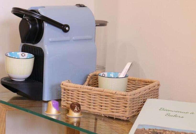 مبيت وإفطار Les Sagranières