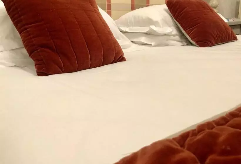 Aamiaismajoitus (B&B) Les Sagranières