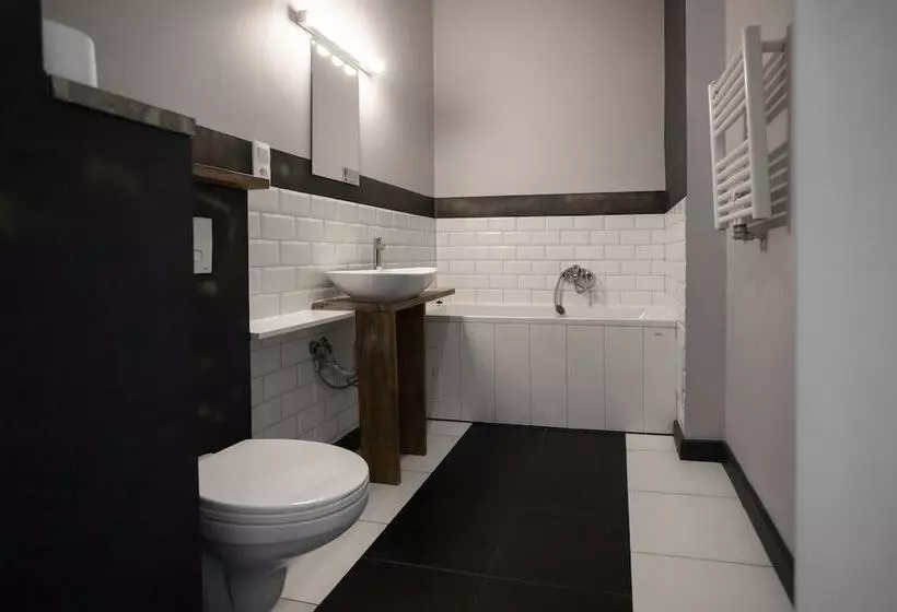Good Time Residence