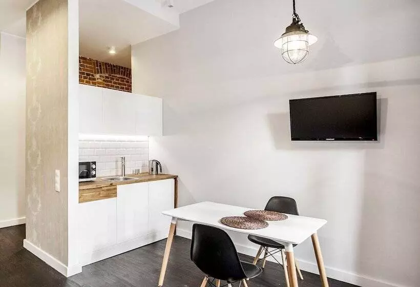 Good Time Residence