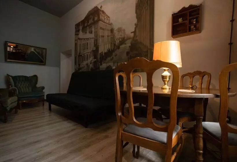 Good Time Residence