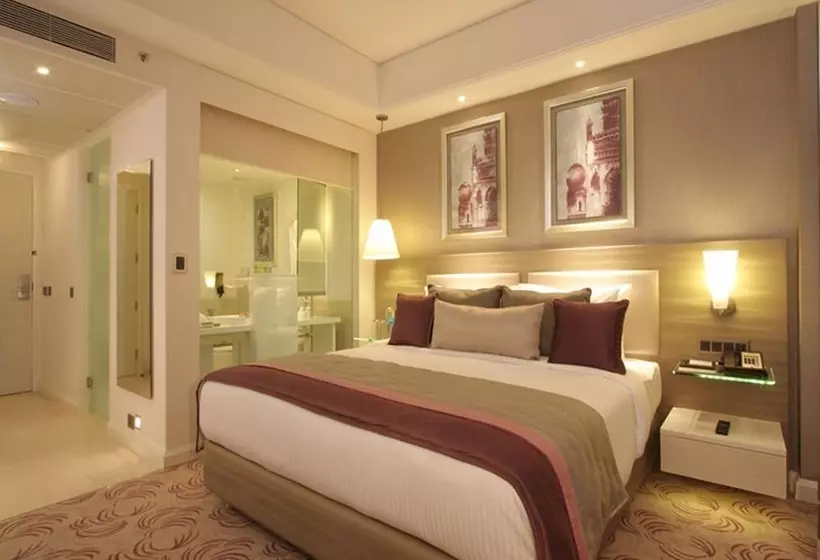 ホテル Manjeera Sarovar Premiere Rajahmundry