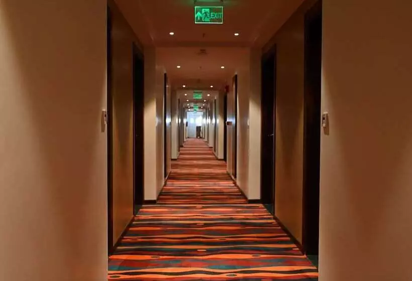 ホテル Manjeera Sarovar Premiere Rajahmundry