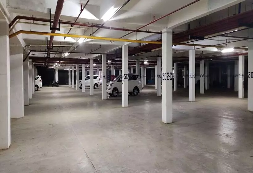 ホテル Manjeera Sarovar Premiere Rajahmundry