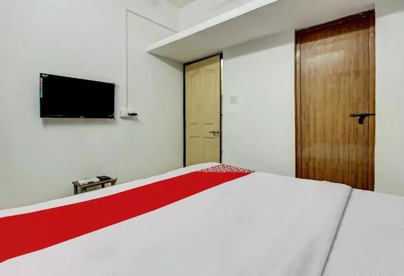 ホテル Oyo 77417 Dharma Homes