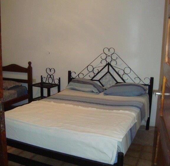 Residencial Santiago Habitaciones Hotel Bed & Break Fast