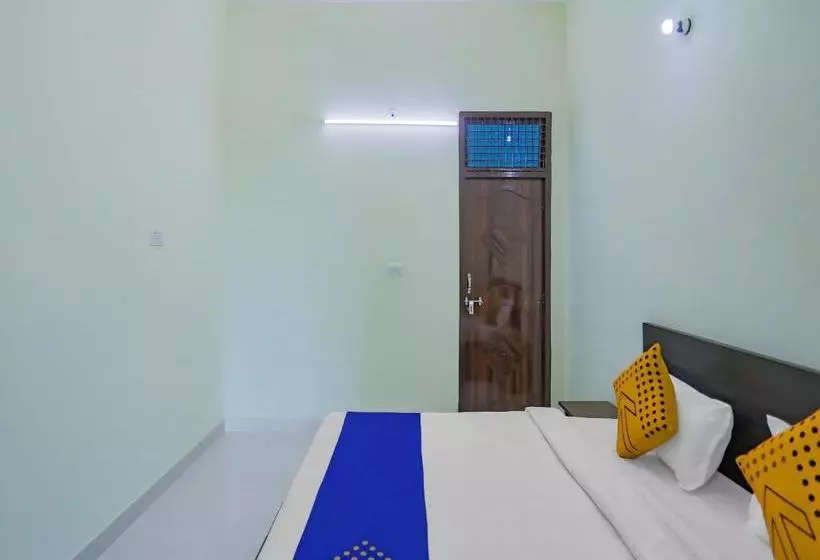 ホテル Spot On 77630 Seahorse Resort