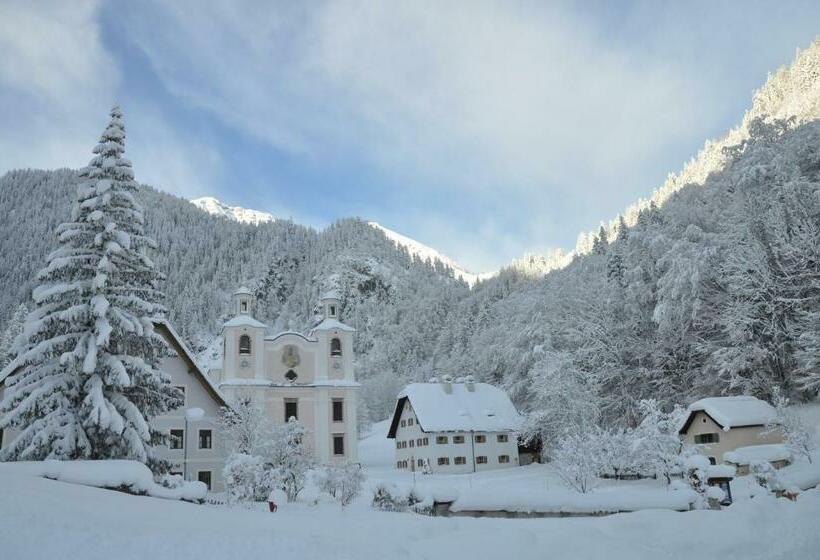 ユースホステル Gasthof Maria Kirchental