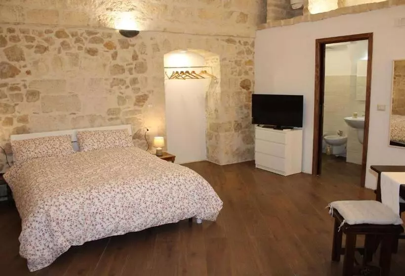 Aamiaismajoitus (B&B) Altana Di Tufo