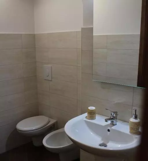 Aamiaismajoitus (B&B) Altana Di Tufo